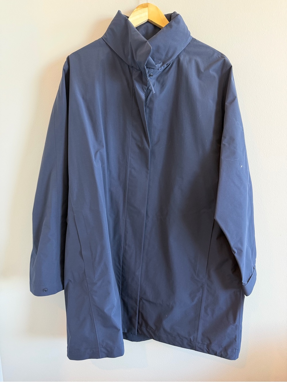 Uniqlo Navy Utility Parka with concealable hood